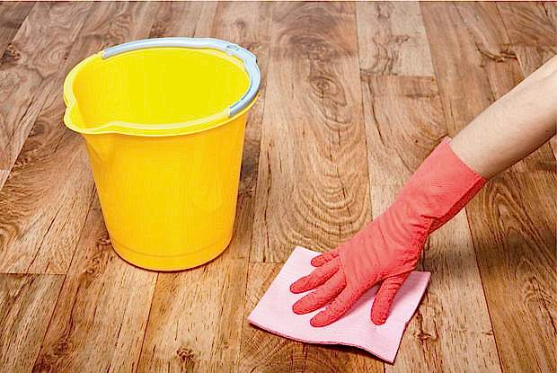 Masif parke nasıl temizlenir?